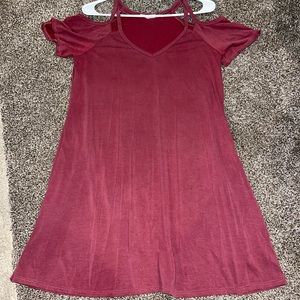 Cute burgundy shift dress